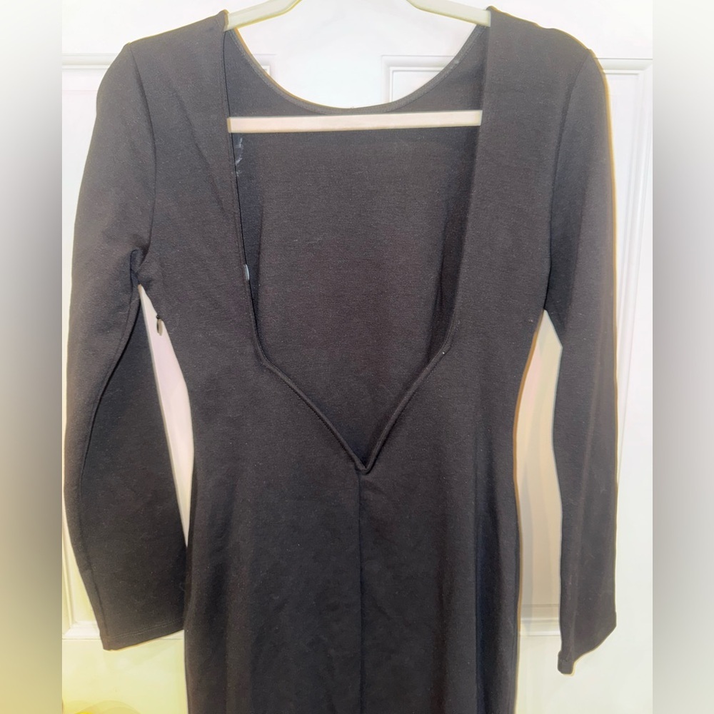 Lulu's Va Va Voom black backless midi dress - Picture 9 of 10